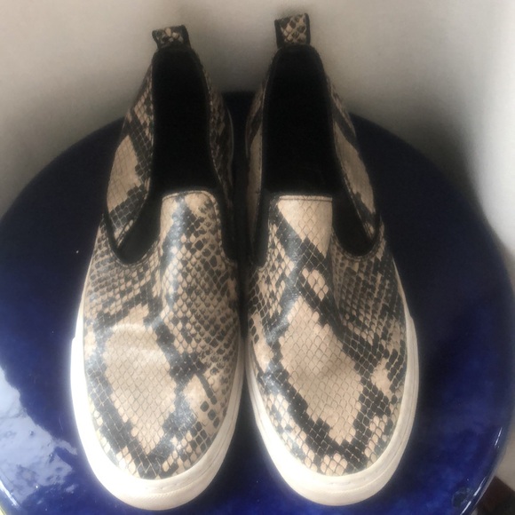 Marc fisher liletta animal lizard croc slip on double gore sneakers shoes slides - Picture 4 of 10